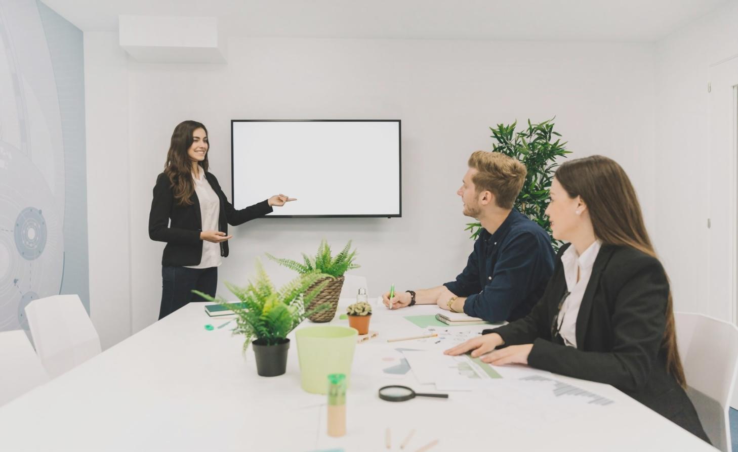 Participant du programme travaillant sur son budget personnel